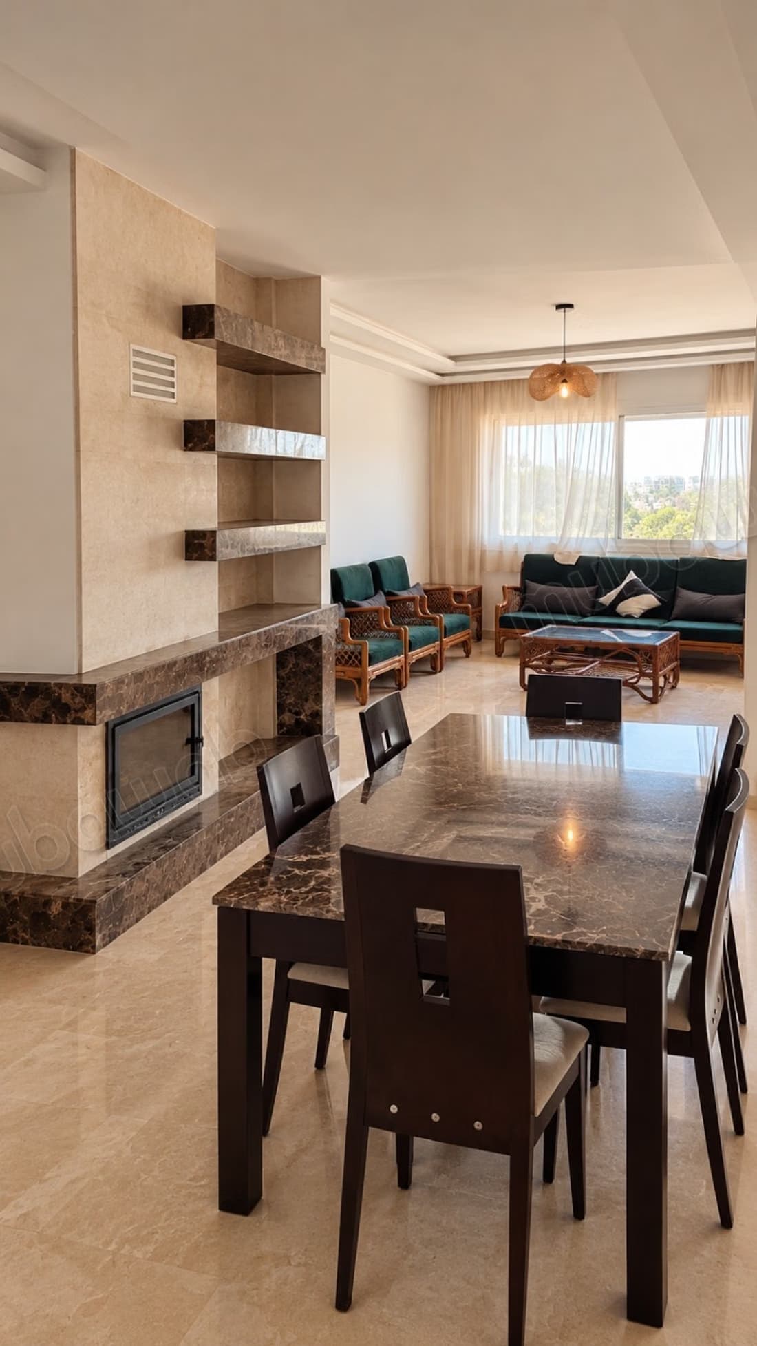 Très bel appartement en location à Riyad. 5 pièces. Avec asc...