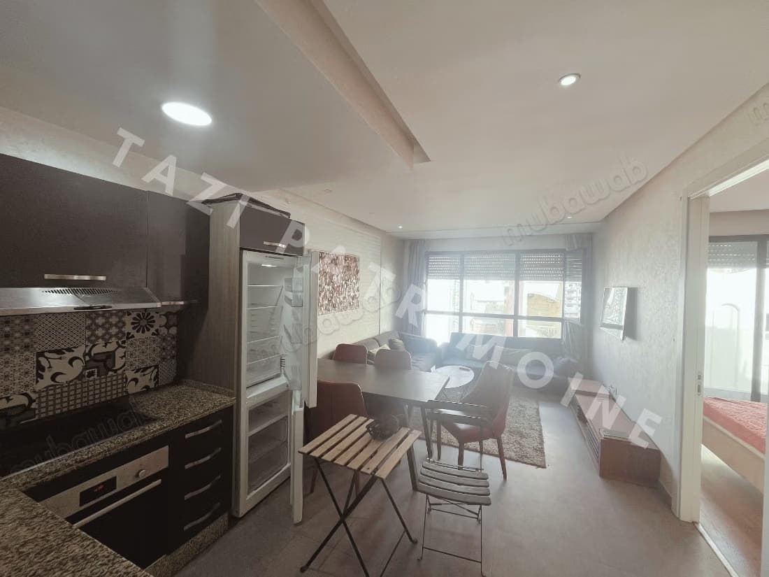 Studio équipé moderne avec balcon ideal invest
