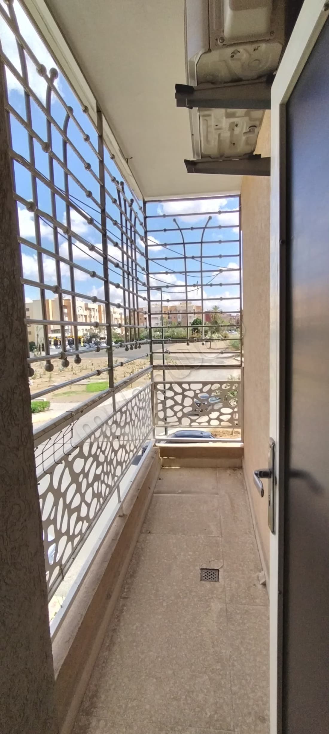 Bel appartement à vendre à Charaf premier étage
