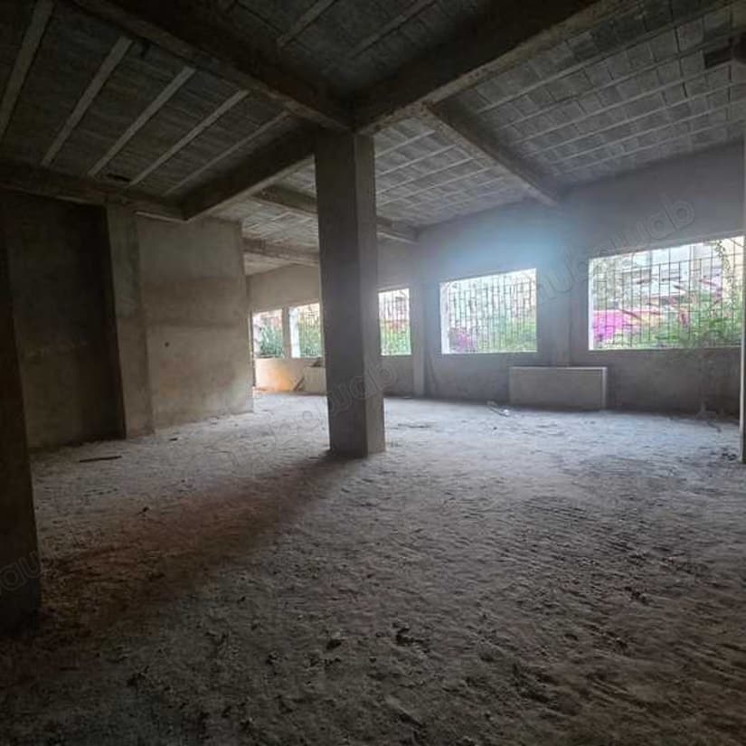 Local commercial à Vendre de 117.0 m² à Témara, Annasr
