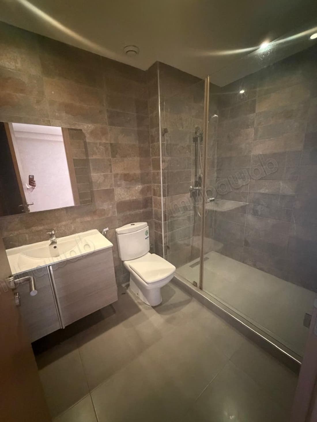 Bel appartement en location à Riyad. 1 Pièce. Air conditionn...