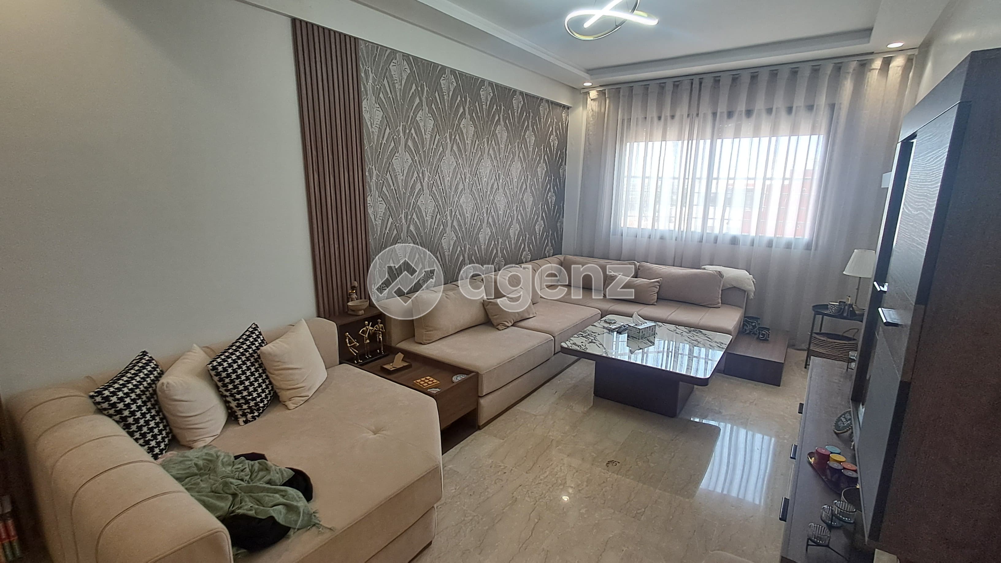 Appartement à vendre 90 m², 3 chambres - Aïn Sebaâ -CMN-AI-1116