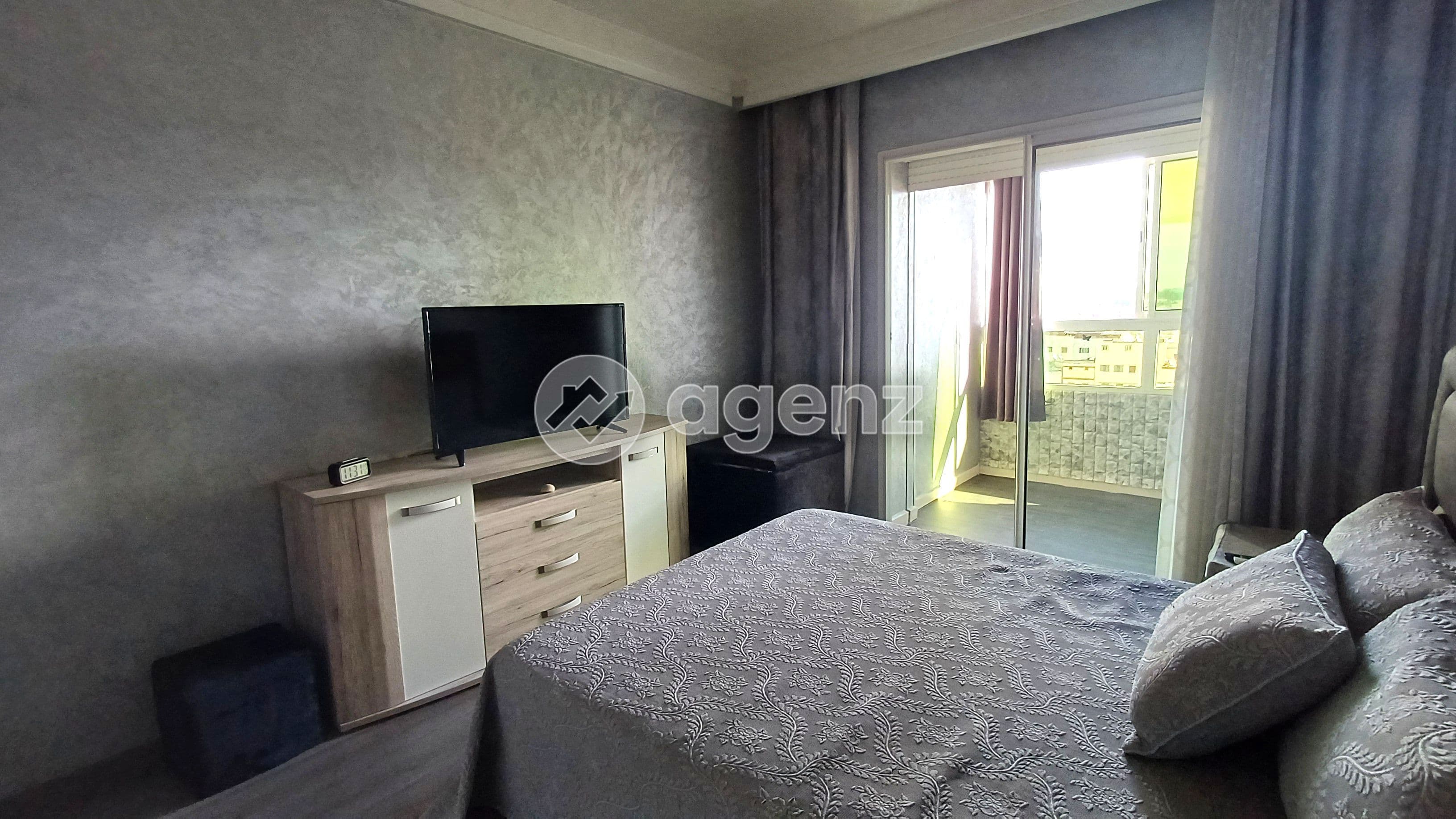 Vidéo de Appartement à vendre 91 m², 2 chambres - Derb Mesfioui -CMN-AL-1013