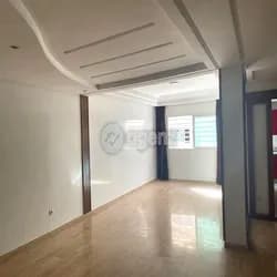 Vidéo de Appartement à vendre 166 m², 3 chambres - Burger -CMN-MA-2311