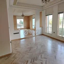 Vidéo de Appartement à vendre 2 400 000 dh 220 m², 3 chambres - Bir Rami Est