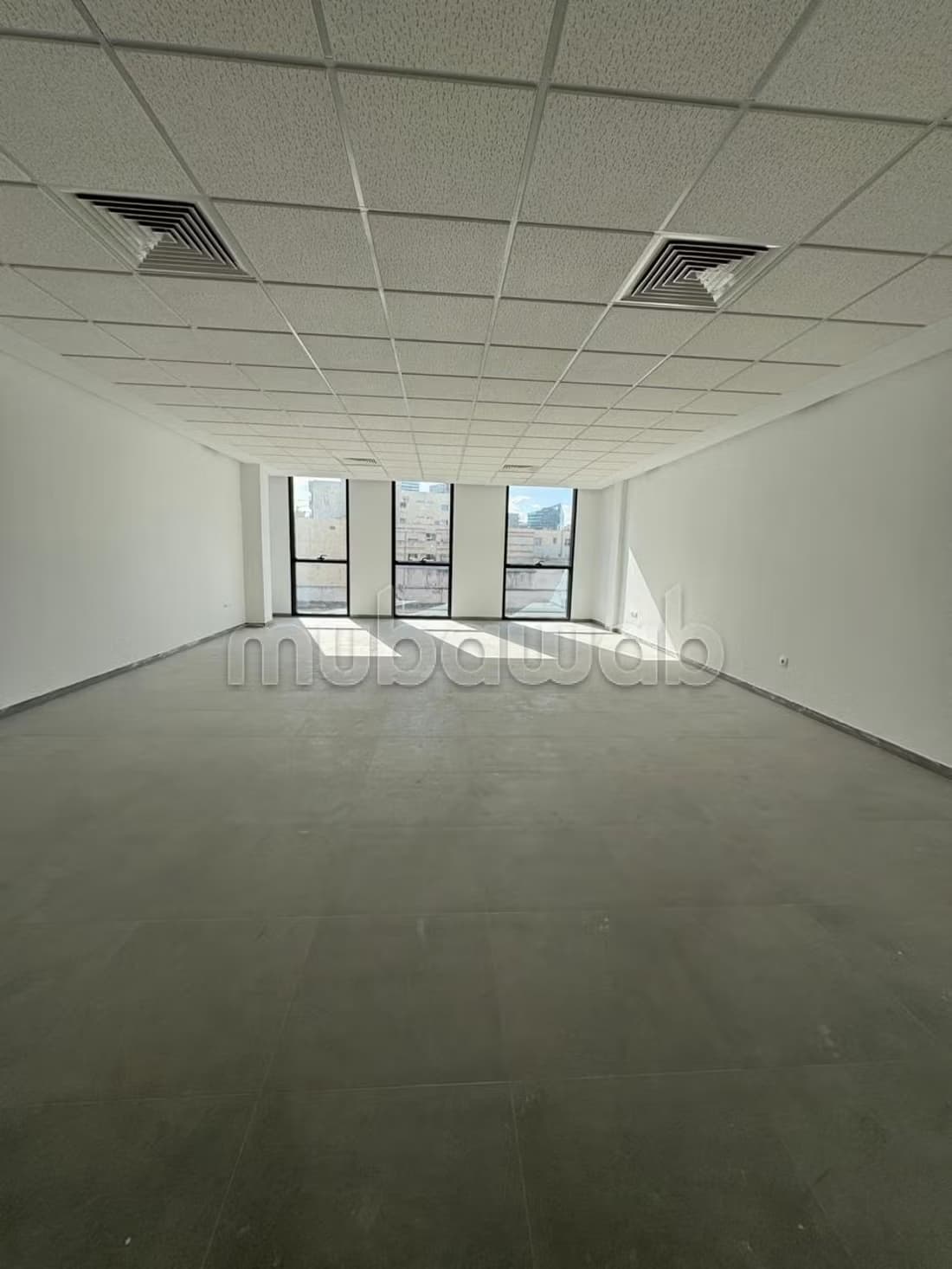 Bureau Prime Neuf 1091 M² Disponible Immédiatement