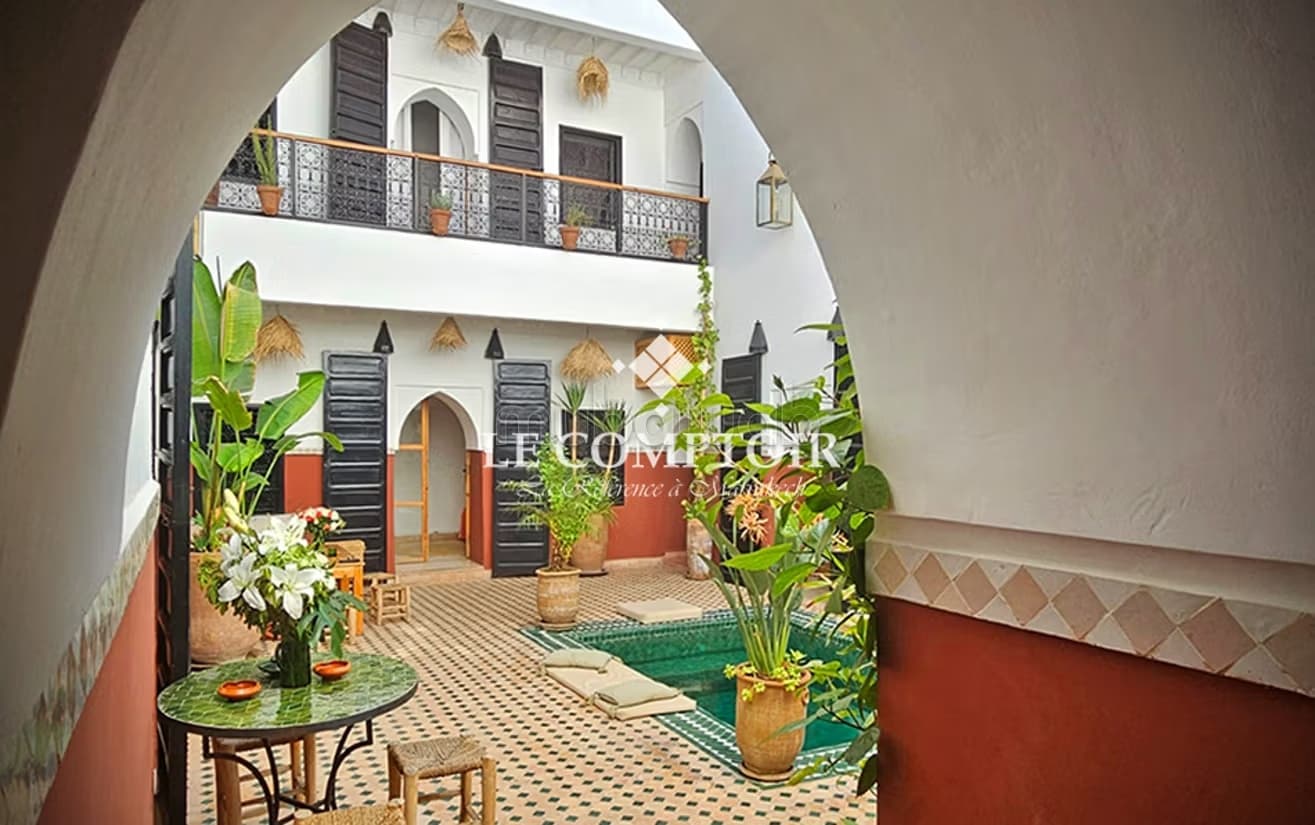 Magnifique riad titre a la vente benslimane