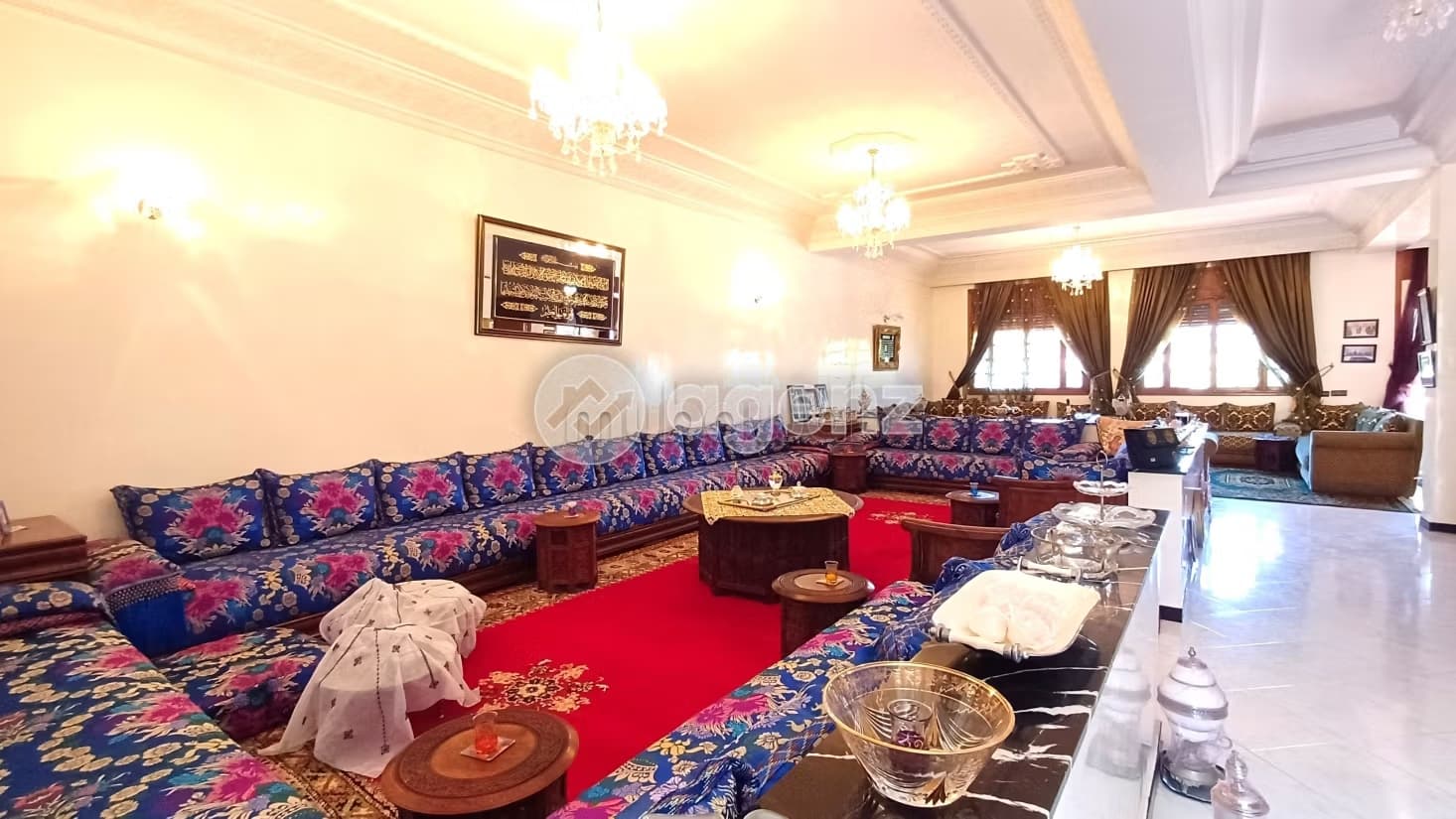 Villa à vendre 301 m², 5 chambres Sidi Maarouf Casablanca