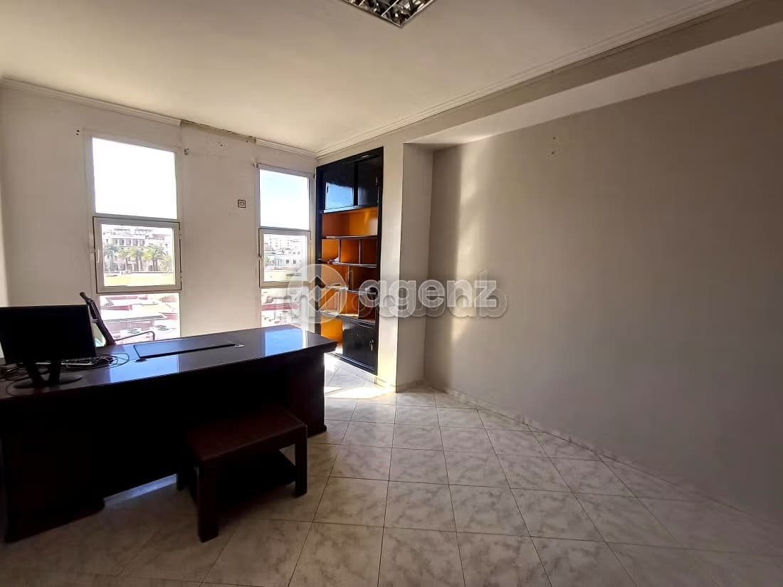 Bureau à vendre 87 m² Nouvelle Ville Fès