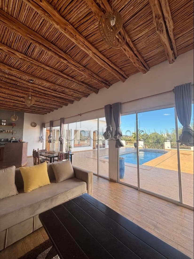 Location villa de luxe à Douar Laarab. 3 belles chambres. Bi...