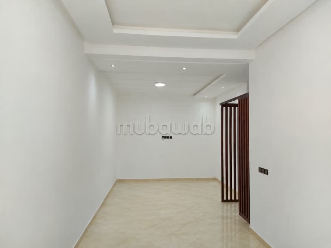 Bel appartement à vendre proche de Hay Riad Guich Oudaya