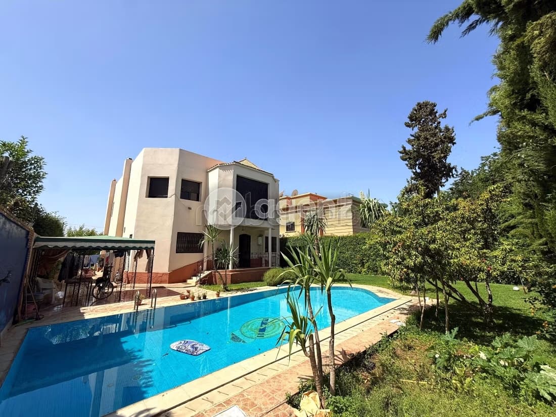 Villa à vendre 740 m², 7 chambres Targa Marrakech