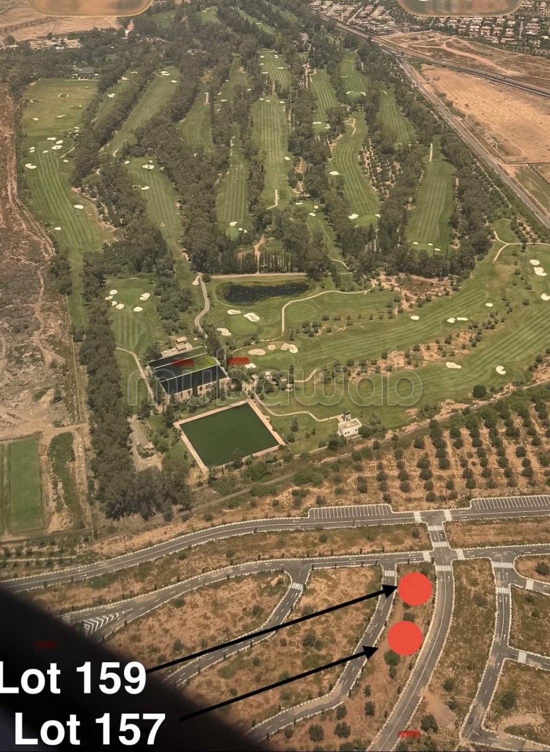 Terrain Mitoyen Golf Royal Superficie 632 m²