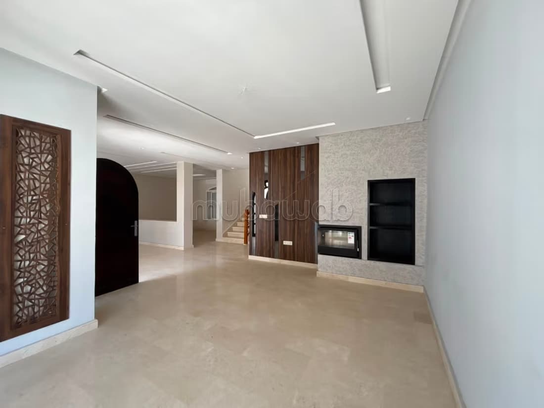 Villa de Prestige à Vendre – Boubana, Tanger