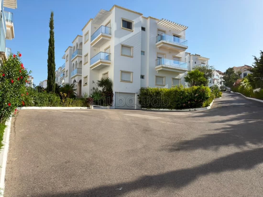 Appartement a louer complexe avec piscine