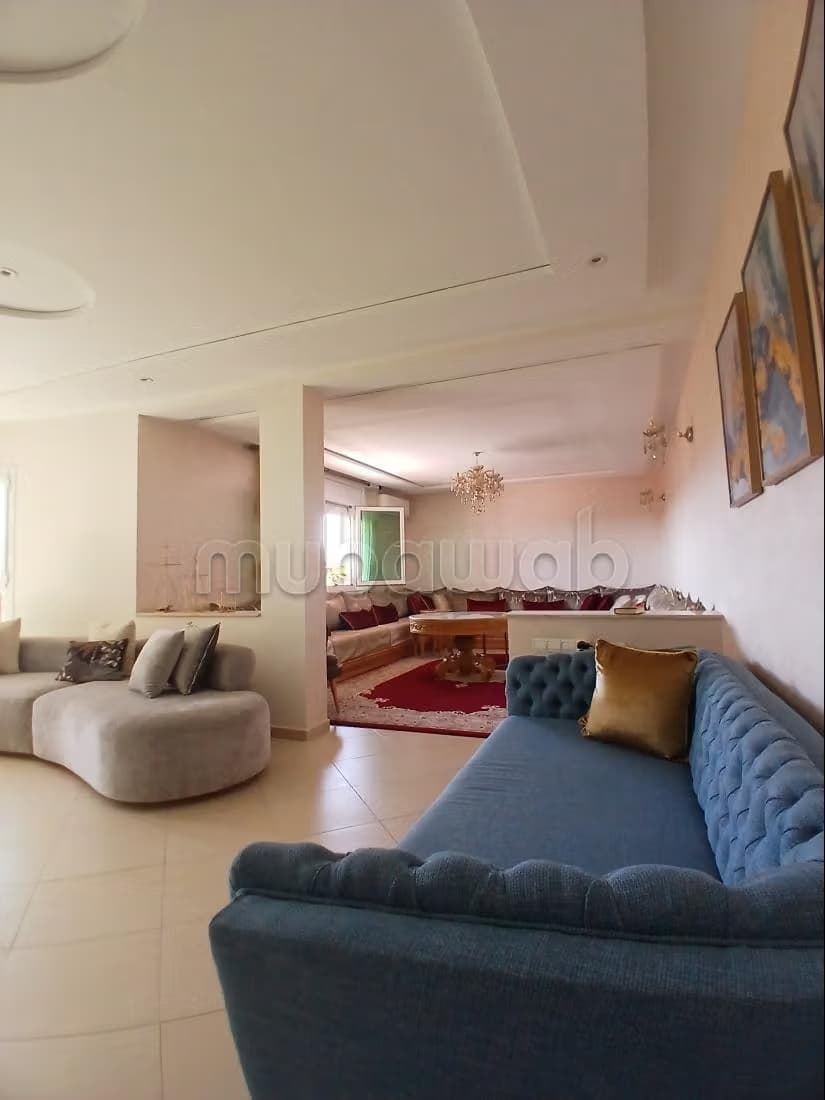 Vente d'un bel appartement à El Qods. Superficie 290 m². Gar...