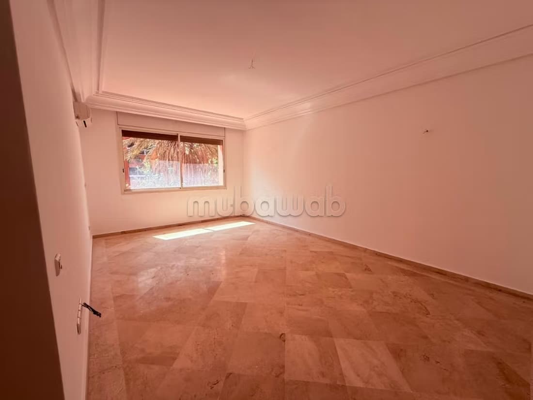 Bel appartement ou bureau à louer – Cœur de Guéliz