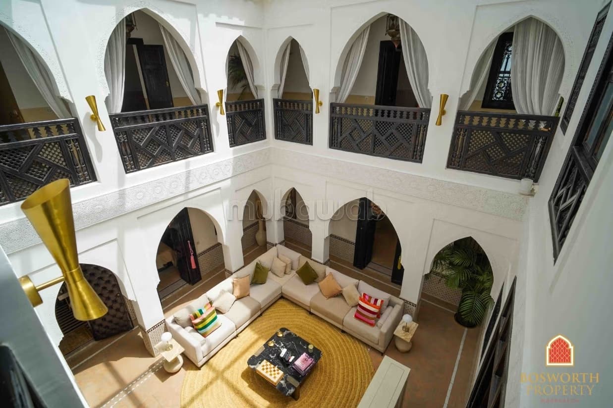 Riad de 5 suites de qualité supérieure à vendre à Marrakech