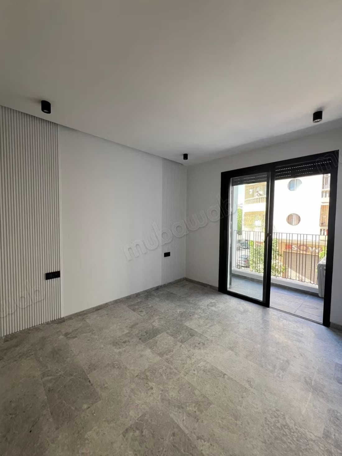 À LOUER – Appartement Meublé Les Collines