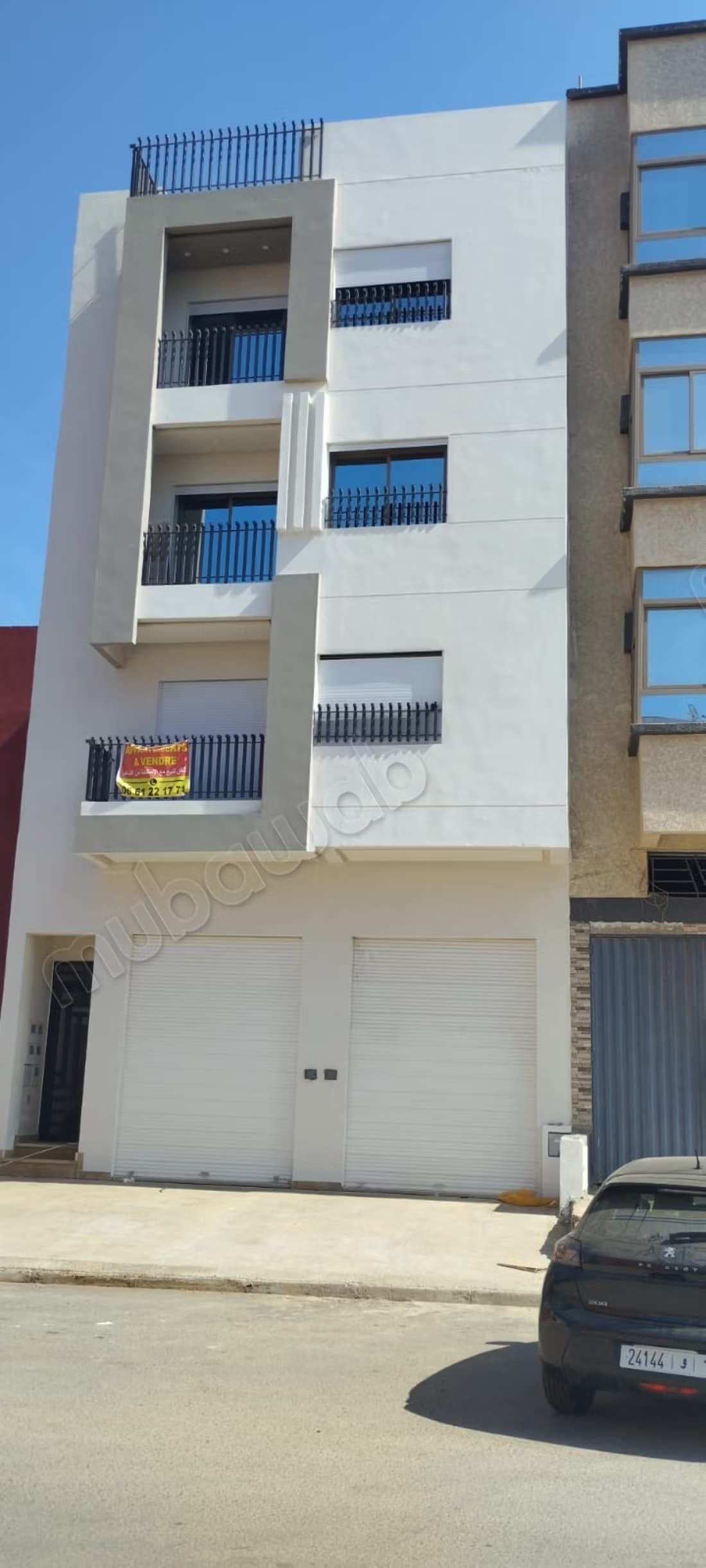 Local commercial à l'achat à El Hadadda. Superficie 32 m²