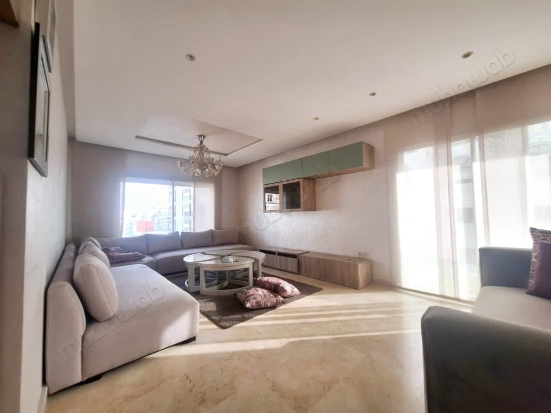 Trés bel appartement meublé ziraoui