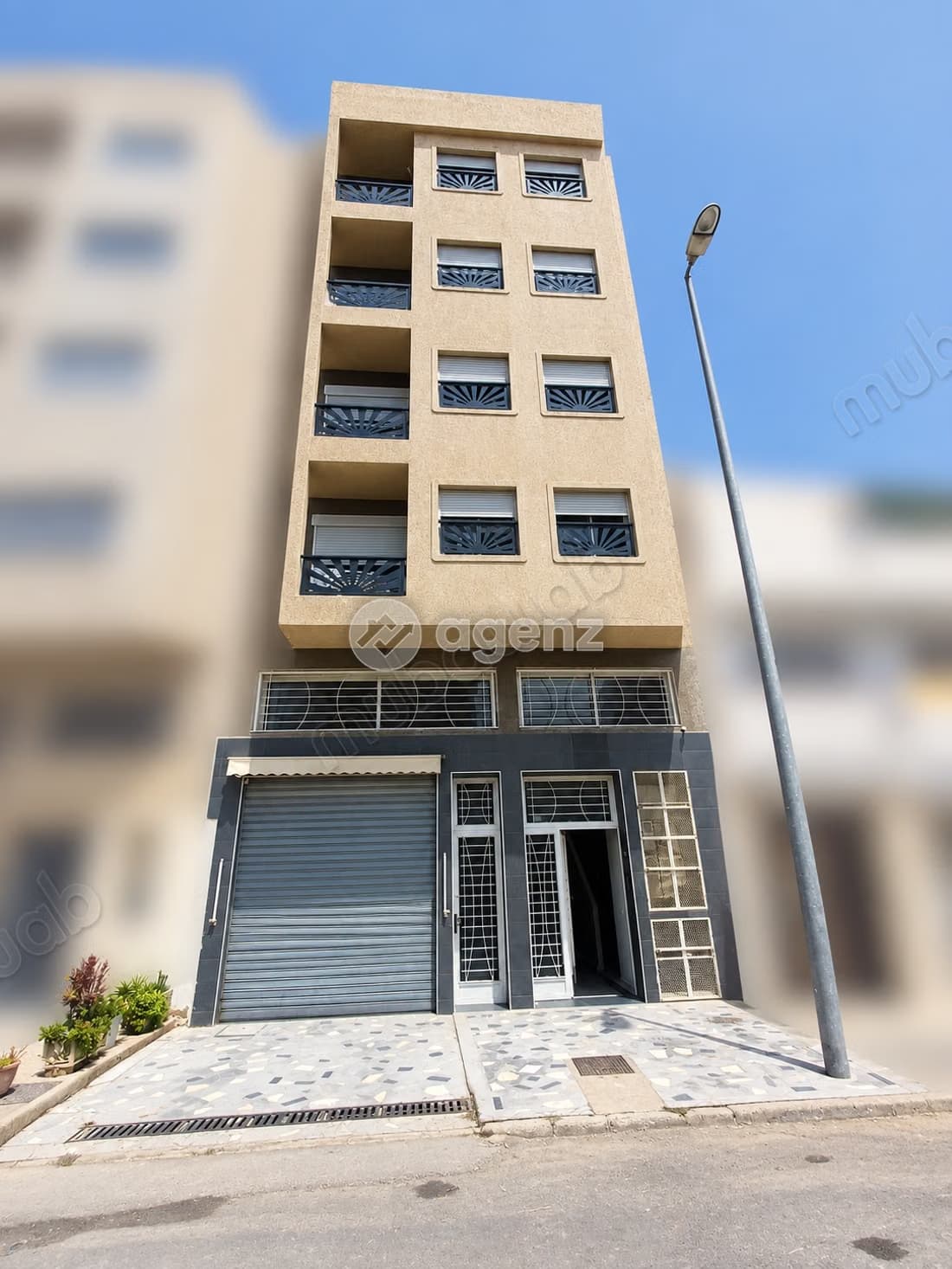Immeuble à vendre 160 m² Aïn Sebaâ Casablanca