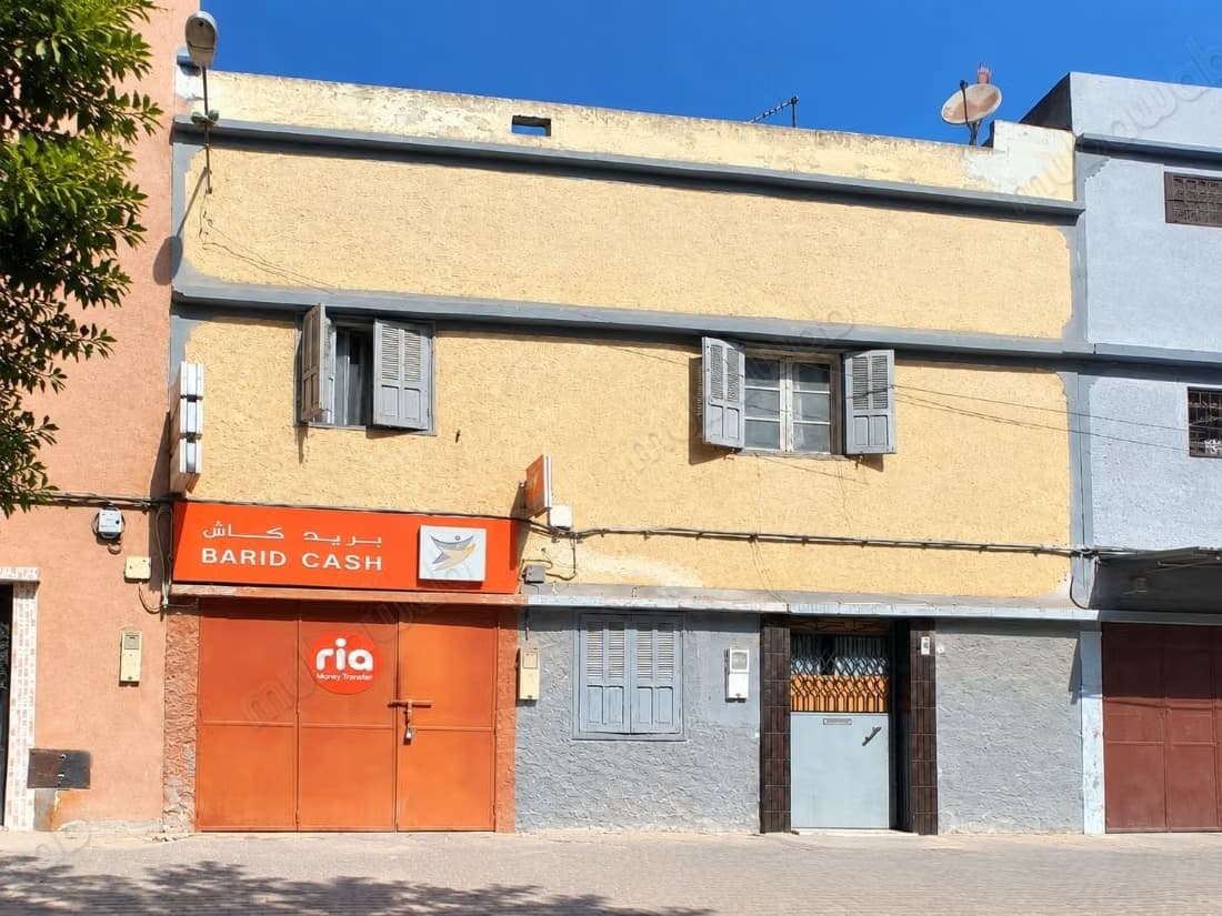 Maison à vendre à Saknia en face de Carrefour Mark