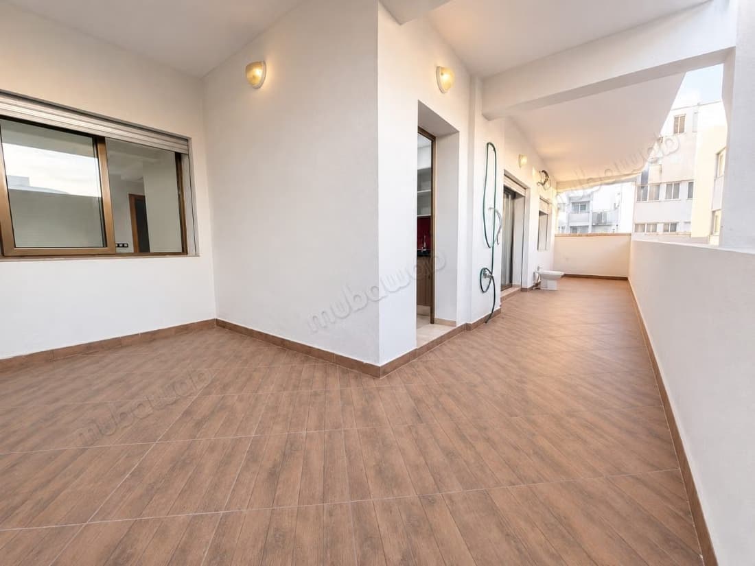 Appartement vide à louer route de rabat