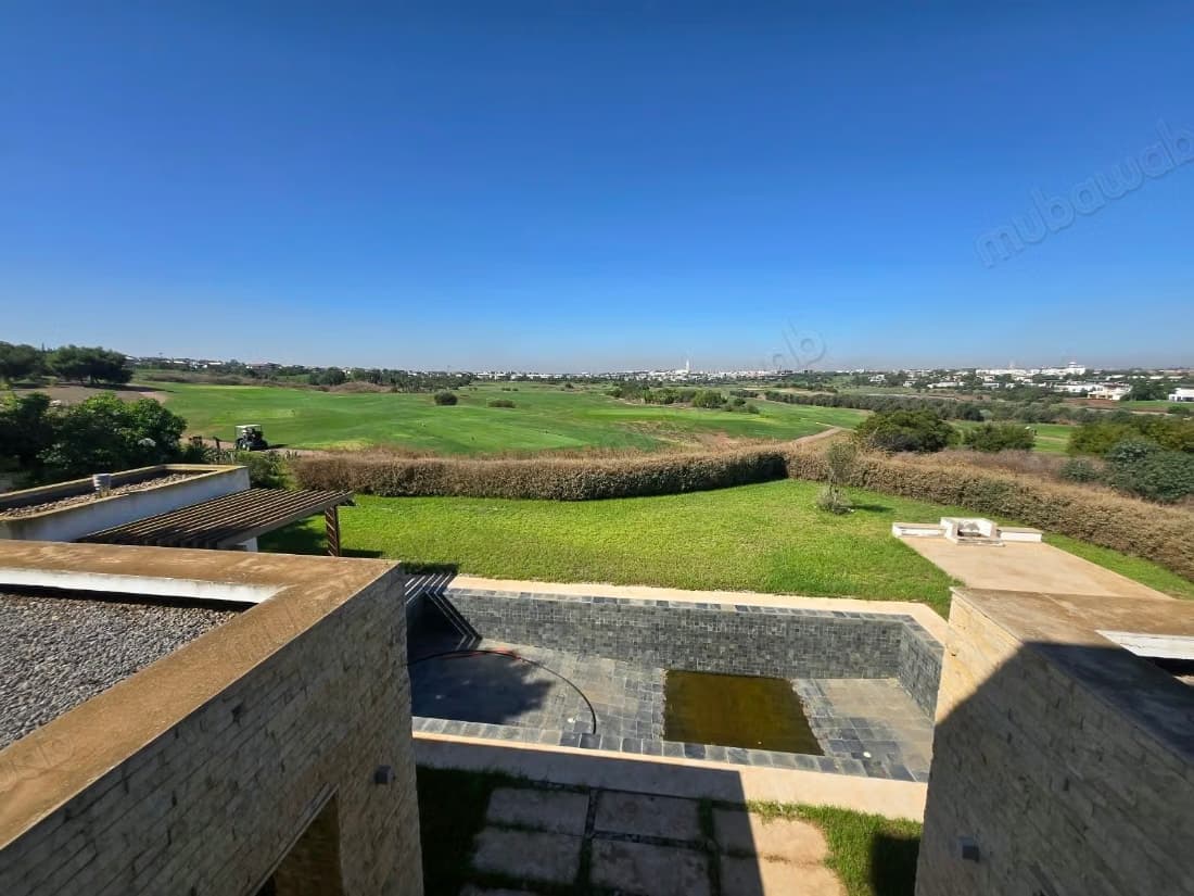 Villa de luxe à louer à Ville Verte. 5 grandes pièces. Pis...