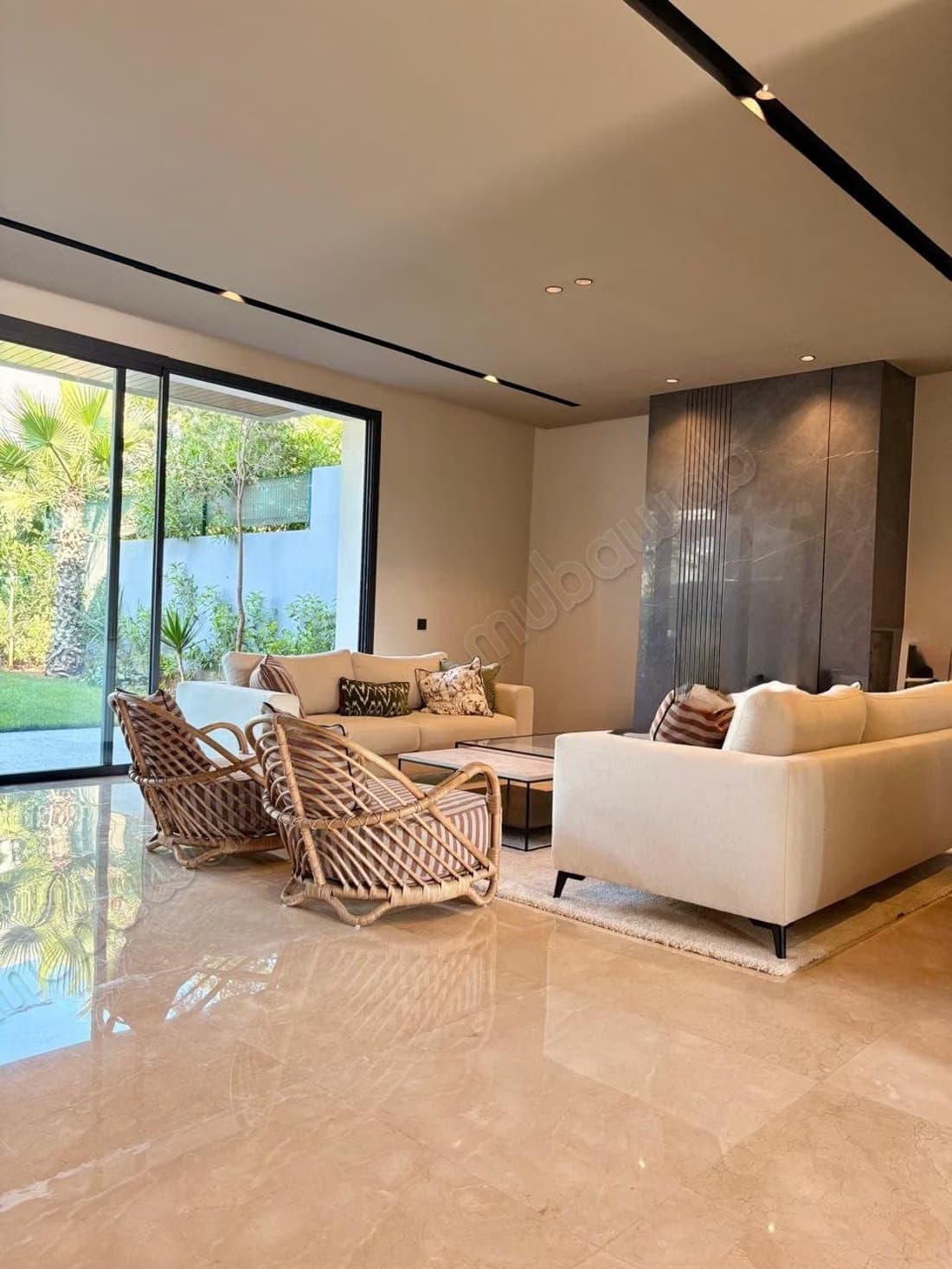 Villa meublée 486 m² piscine – Ain Diab Extension